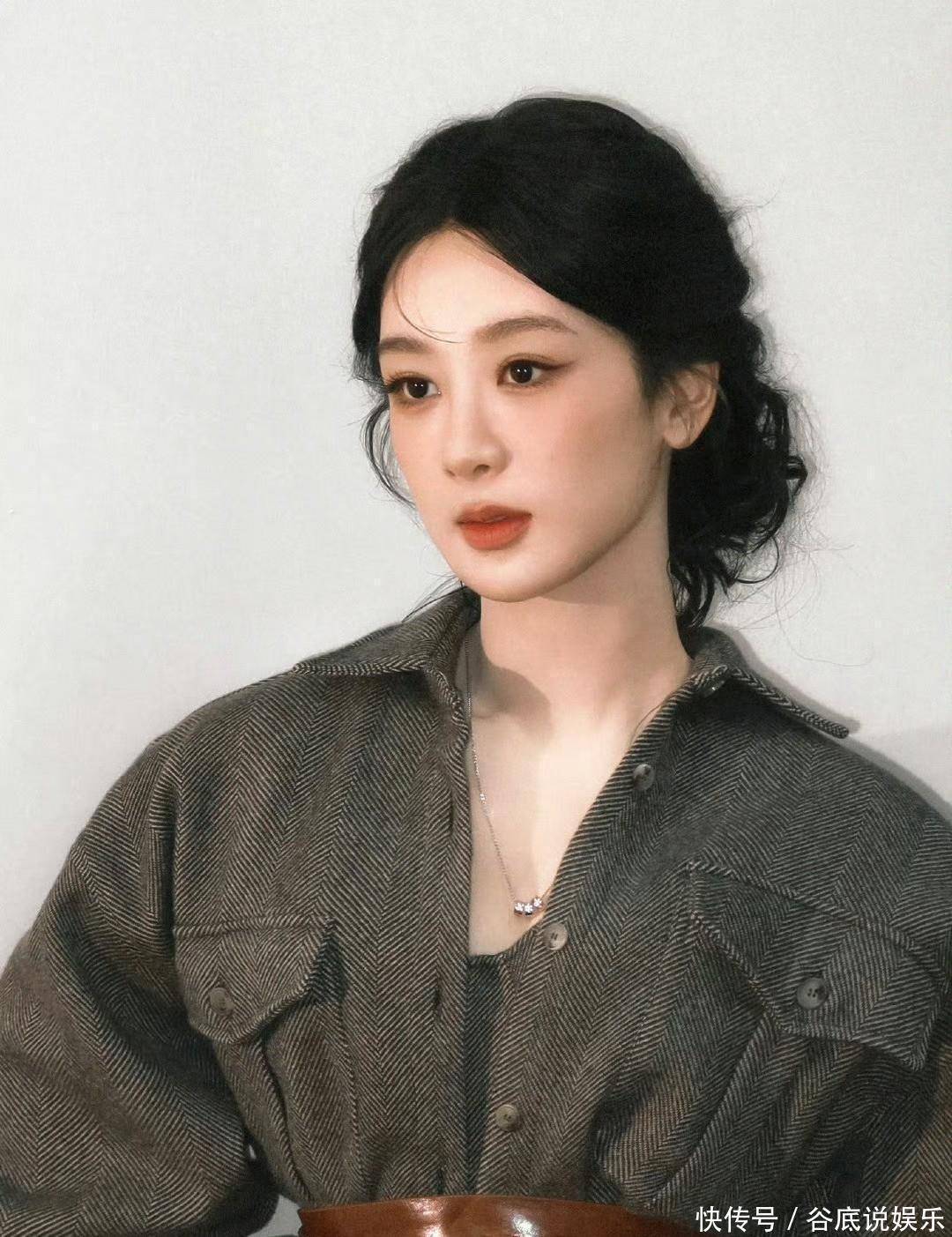 杨紫20年蜕变:从家有儿女到剧圈女王,藏着成长密码 - 360娱乐,你开心就好