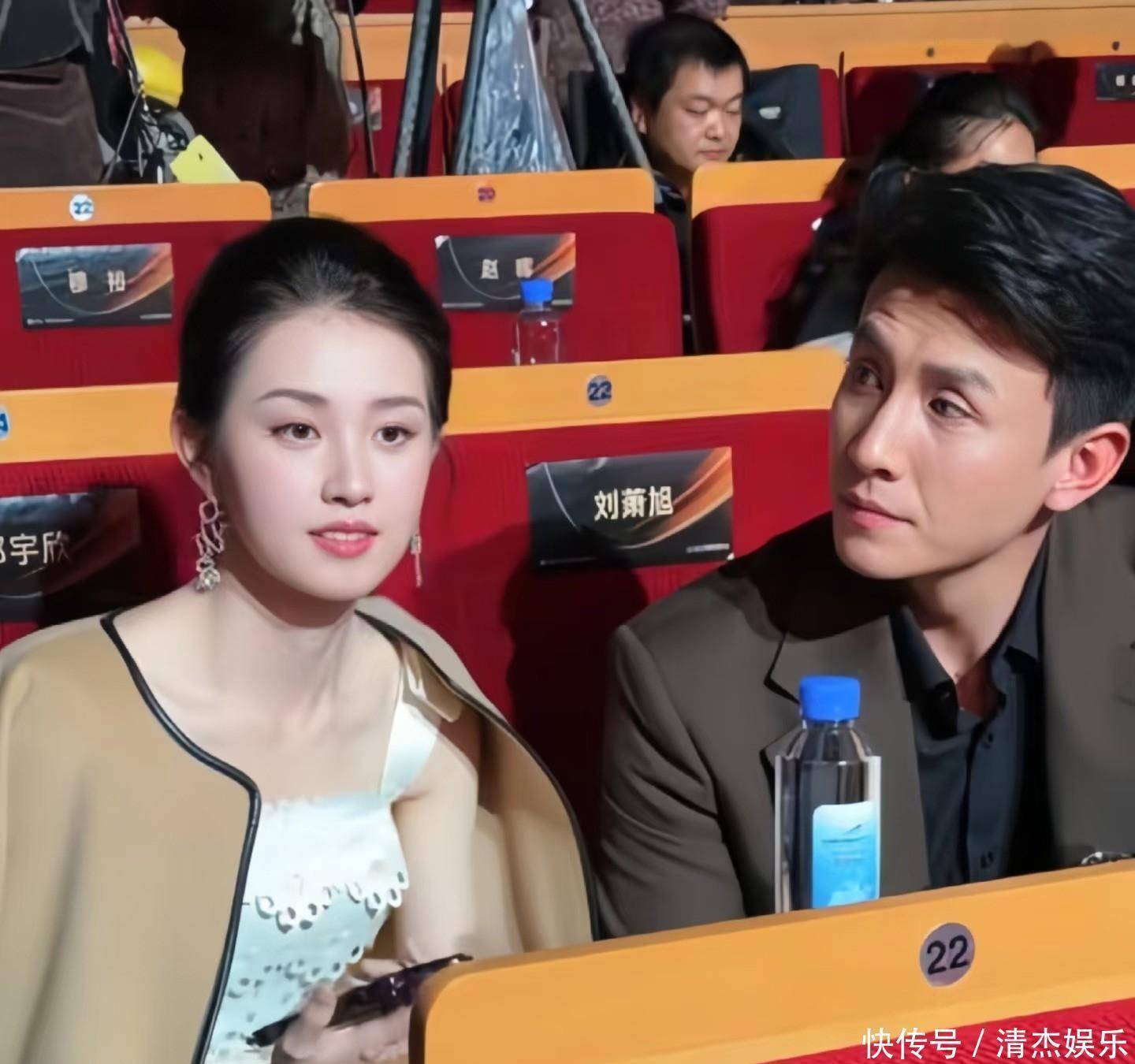 终于同框!郭宇欣刘萧旭太原盛典现场互动,网友:还是他们最配啊 - 360娱乐,你开心就好