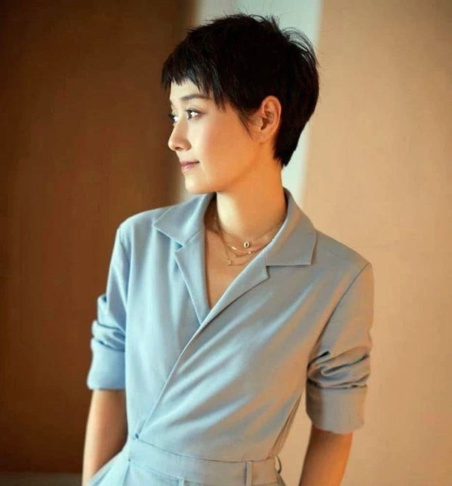 袁泉马伊琍长发造型惊艳!中年女性短发并非唯一气质之选