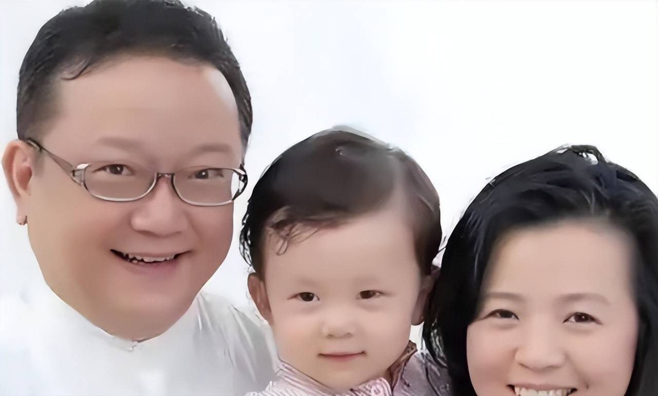 77岁王刚的晚年:本以为有儿子能安度余生,如今却为养子操劳不停 - 360娱乐,你开心就好
