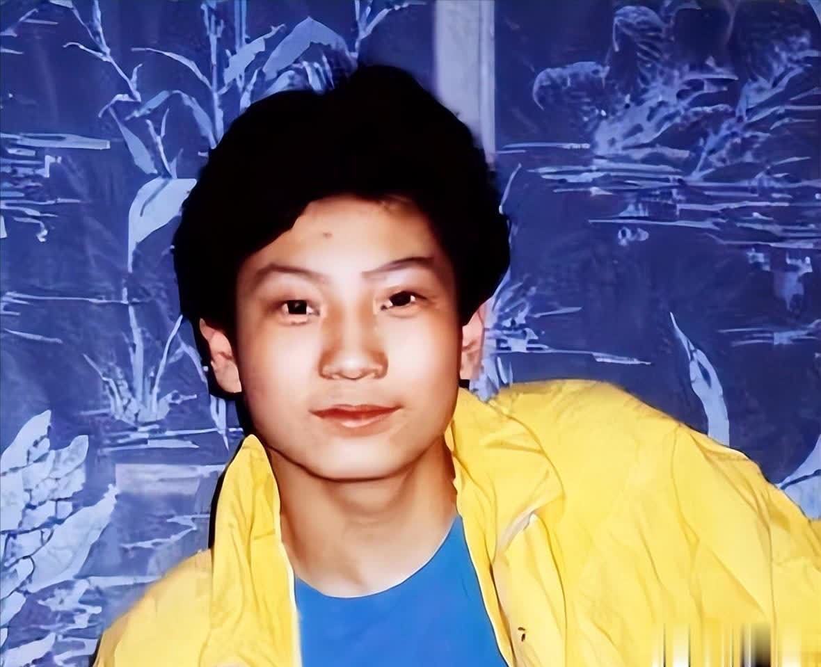 演员田雨:2007年跟汤唯分手,转身迎娶美娇妻,之后如何