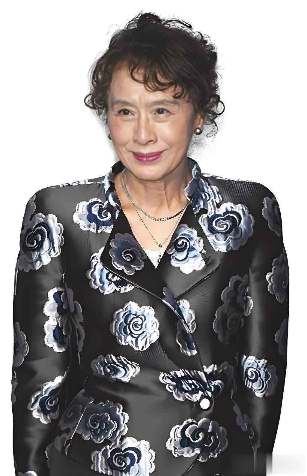 看王馥荔和栗原小卷,才懂"瘦的人"更显老态