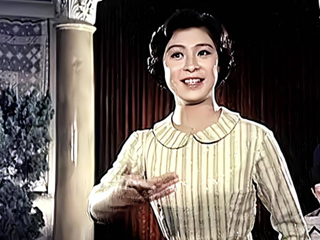 演员刘佳隐退10年,家中放父亲骨灰8年,活成贤妻良母 - 360娱乐,你开心就好