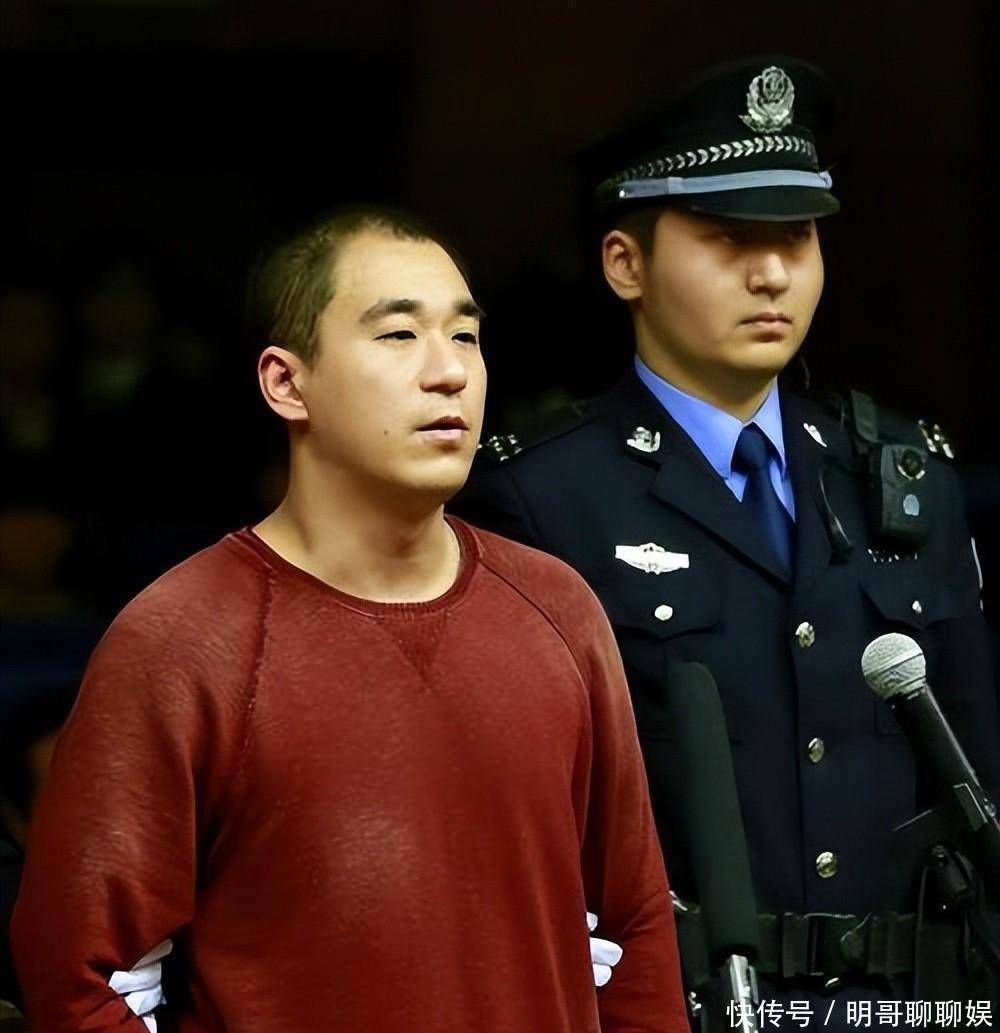 子债父偿?如今43岁还在啃老的张默,早就让张国立颜面尽失了 - 360娱乐,你开心就好
