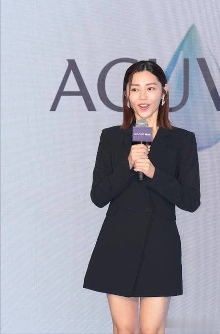卫诗雅的演艺之路并非一帆风顺,她的努力和坚持是她走向成功的基石 - 360娱乐,你开心就好