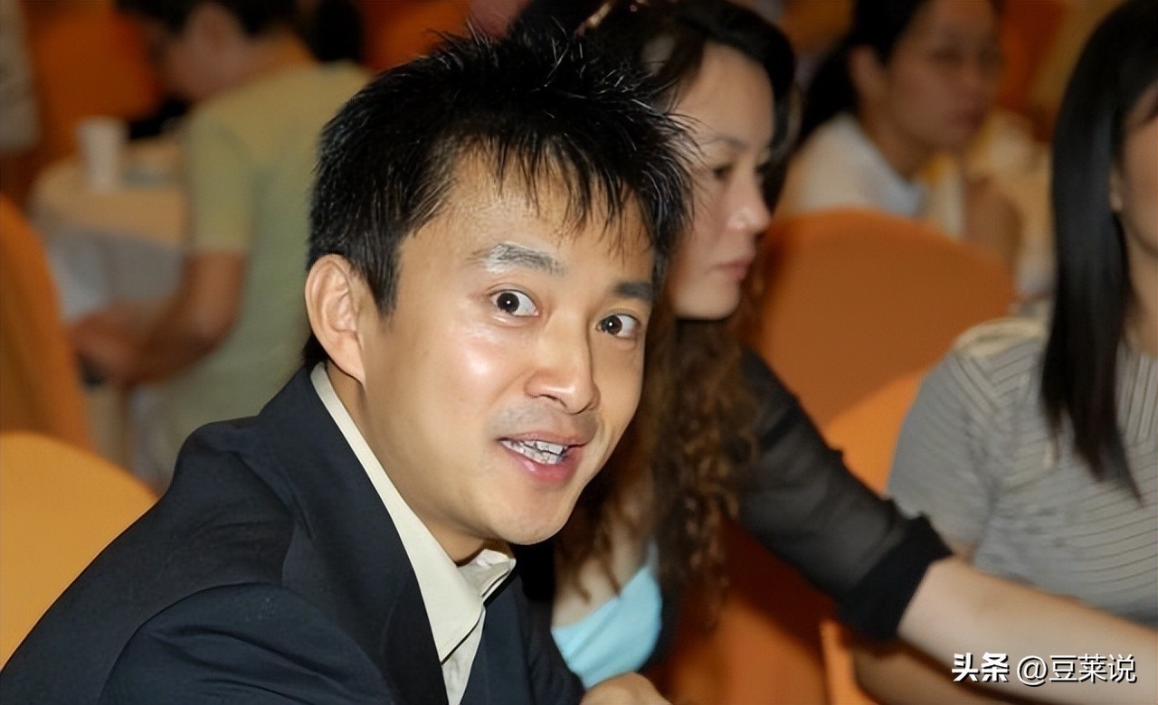“央视才子”亚宁,被迫转型成总裁,53岁已满头白发婚姻成谜 - 360娱乐,你开心就好