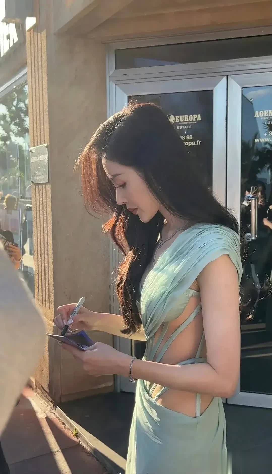 第2张图片 第2张图片