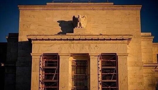 美联储降息25个基点