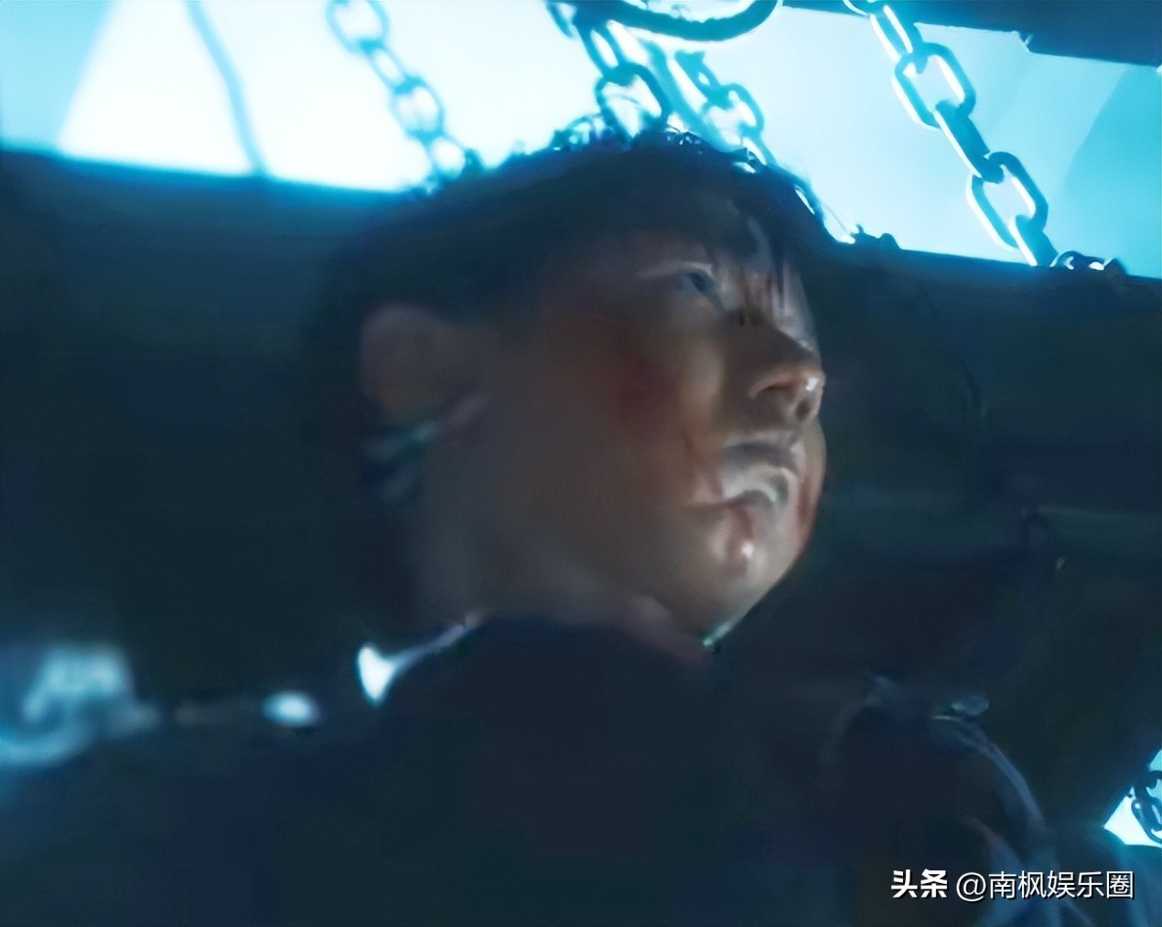 同样是演“电刑”,把王源、王一博与张译放一起对比,差距出来了 - 360娱乐,你开心就好