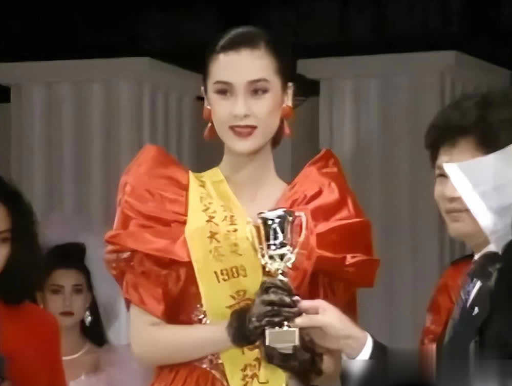 中国超模鼻祖风采不减当年,颜值气质堪比李嘉欣,美艳得让人移不开眼 - 360娱乐,你开心就好