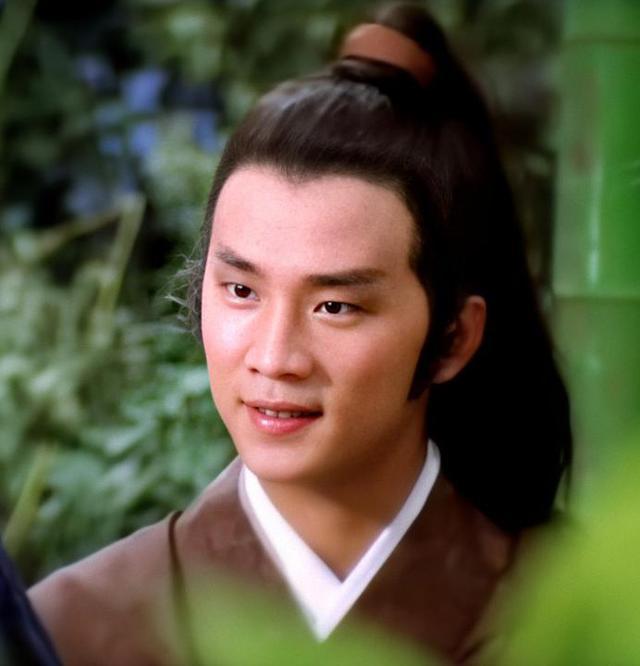 汪禹在《鹿鼎记》中扮演的韦小宝,以及在《神打》中扮演的薛千尤其