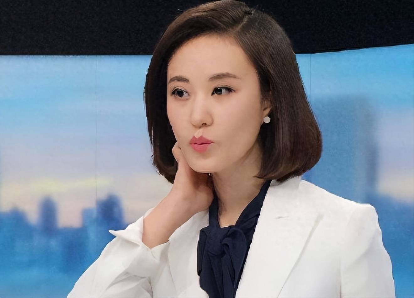2020央视二套女主持人名单的简单介绍